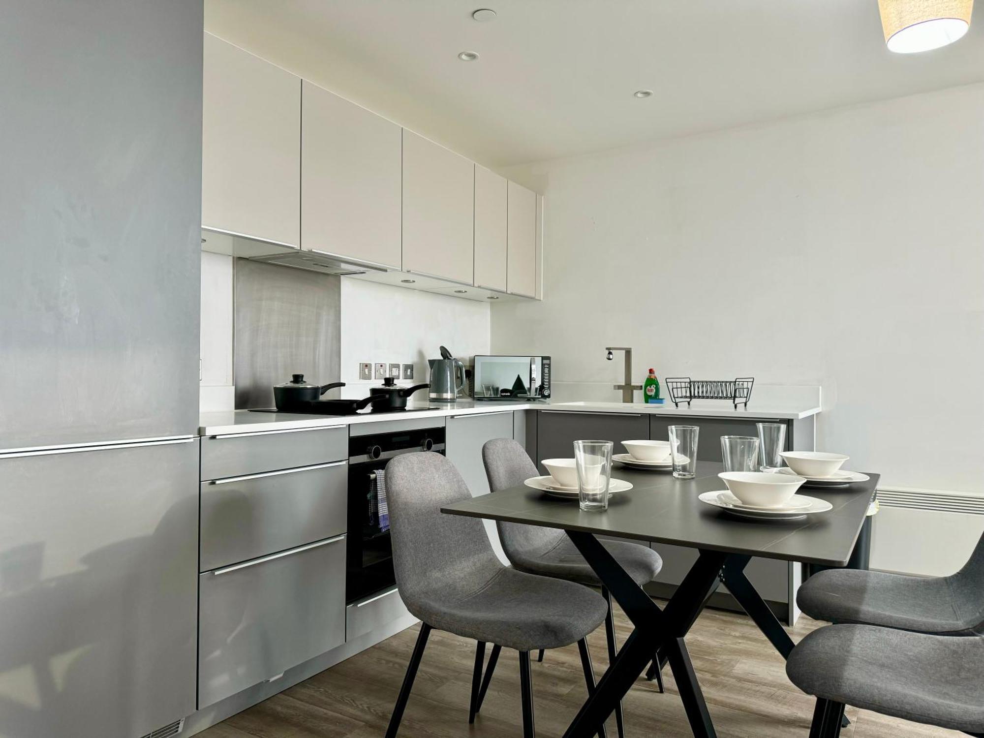 Premium Deals L Last-Minute Stay L 4 Min Walk To Birmingham Central Library L 18Th Floor 2 Bed 2 Bath City Centre Penthouse With Gym & Netflix By Jvt Short Lets Экстерьер фото