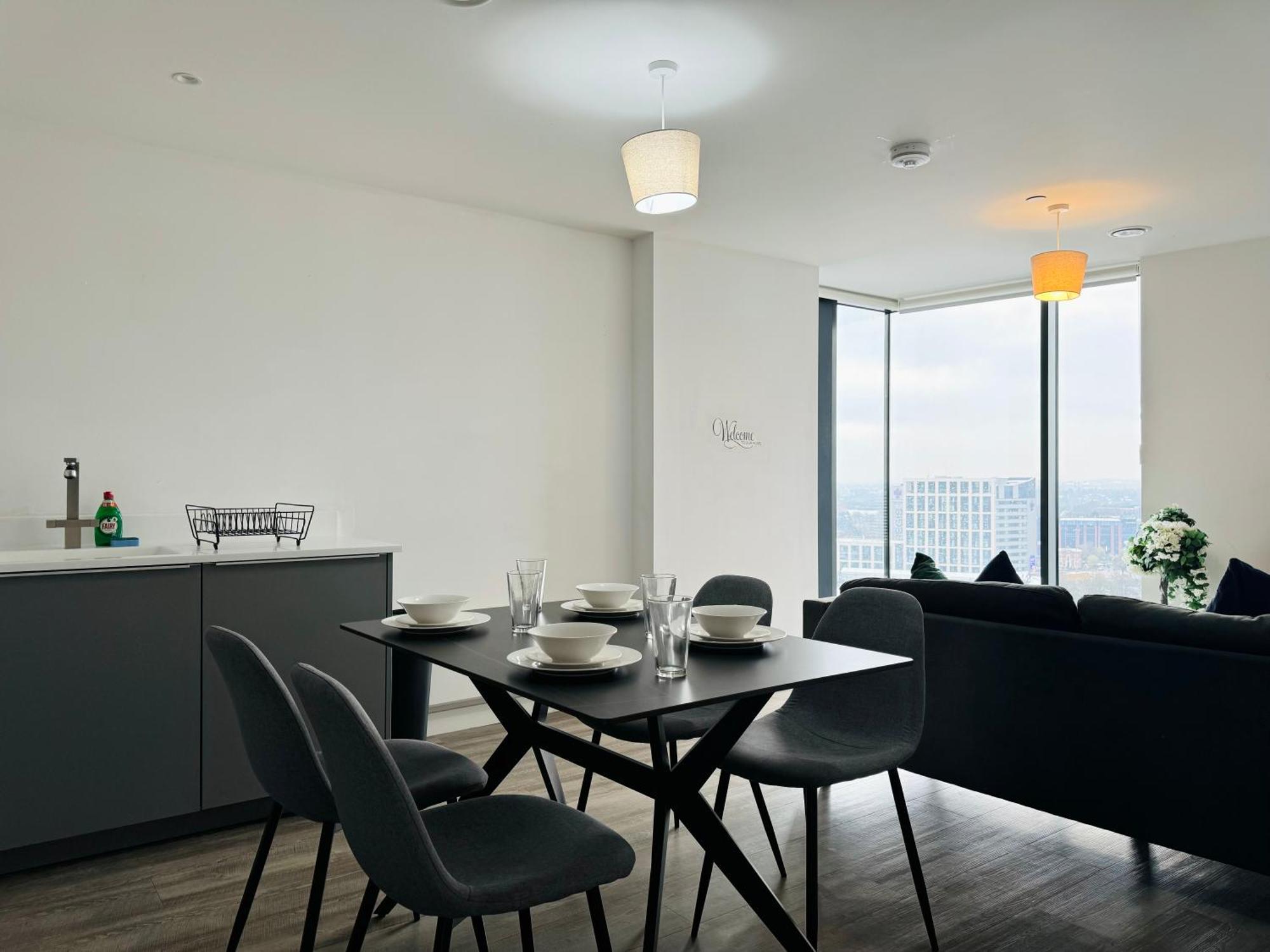 Premium Deals L Last-Minute Stay L 4 Min Walk To Birmingham Central Library L 18Th Floor 2 Bed 2 Bath City Centre Penthouse With Gym & Netflix By Jvt Short Lets Экстерьер фото