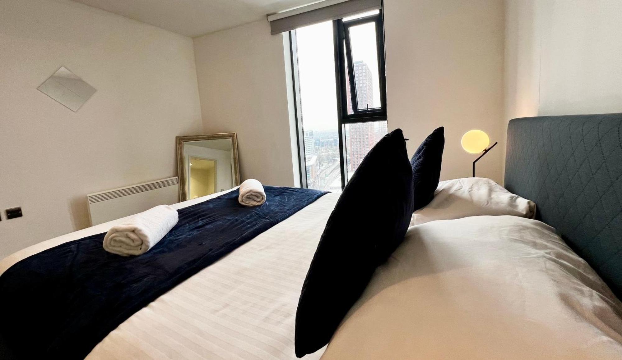 Premium Deals L Last-Minute Stay L 4 Min Walk To Birmingham Central Library L 18Th Floor 2 Bed 2 Bath City Centre Penthouse With Gym & Netflix By Jvt Short Lets Экстерьер фото