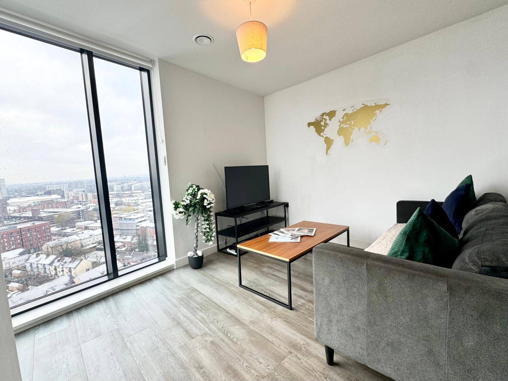 Premium Deals L Last-Minute Stay L 4 Min Walk To Birmingham Central Library L 18Th Floor 2 Bed 2 Bath City Centre Penthouse With Gym & Netflix By Jvt Short Lets Экстерьер фото